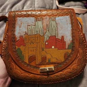 Stunning vintage tooled leather crossbody purse